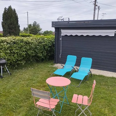 Tiny House Toute Equipee Avec Jardin Saint-Florent-sur-Cher Buitenkant foto