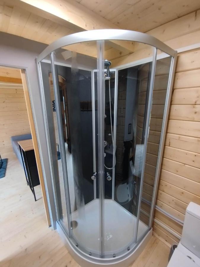 Chalet Tiny House Toute Equipee Avec Jardin